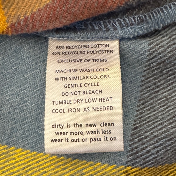 Toad&Co Women’s Plaid Flannel Shirt with Elbow Patches - Eco Friendly Brand - Picture 5 of 5